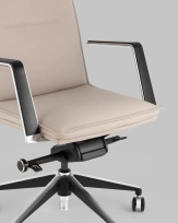 Кресло офисное TopChairs Arrow черный